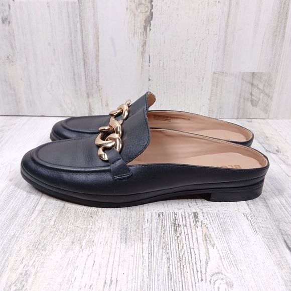 Blondo Bryce Women's Black Leather Mules with Gold Chain #1013